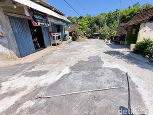 Kata Ketua RT soal Nama Jalan yang Diperbaiki Sejoli Selingkuh