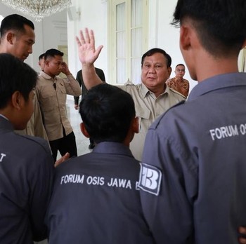 Presiden menerima Forum OSIS se-Jawa Barat di Istana Negara, Jakarta, Selasa (5/5/2026). (Dok. Tim Media Presiden via Instagram/presidenrepublikindonesia)