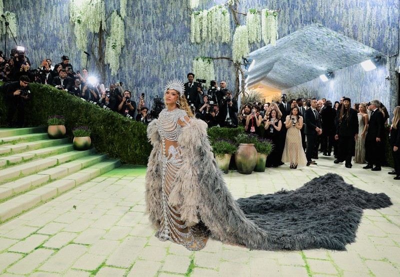 Katy Perry poses during the Met Gala, an annual fundraising gala held for the benefit of the Metropolitan Museum of Art's Costume Institute with this year's theme 'Costume Art' in New York City, New York, U.S., May 4, 2026. REUTERS/Daniel Cole     TPX IMAGES OF THE DAY