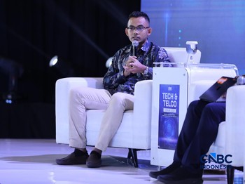 Cyber Security Consultant, Sangfor Technologies Indonesia, Akhmad Rezha saat menyampaikan pemaparan dalam Tech & Telco Forum 2026 di Jakarta, Rabu (6/5/2026). (CNBC Indonesia/Tri Susilo)