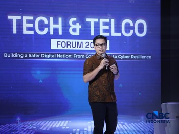 Commercial Lead AMD Indonesia, Brando Lubis saat menyampaikan pemaparan dalam Tech & Telco Forum 2026 di Jakarta, Rabu (6/5/2026). (CNBC Indonesia/Tri Susilo)