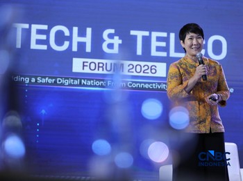 President Director PT Ingram Micro Indonesia, Mulia Dewi Karnadi saat menyampaikan pemaparan dalam Tech & Telco Forum 2026 di Jakarta, Rabu (6/5/2026). (CNBC Indonesia/Tri Susilo)