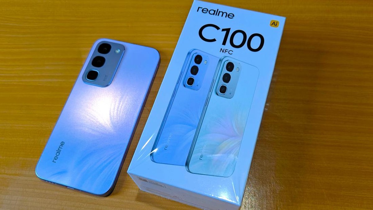 Strategi realme Rebut Heavy User Lewat HP Baterai 8000mAh realme C100