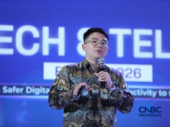 Senior Cloud Consultant, Sangfor Technologies Indonesia, Steven Tanuwijaya saat menyampaikan pemaparan dalam Tech & Telco Forum 2026 di Jakarta, Rabu (6/5/2026). (CNBC Indonesia/Tri Susilo)