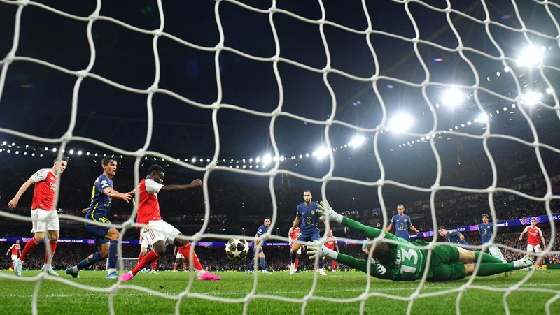 SOCCER-CHAMPIONS-ARS-ATM/