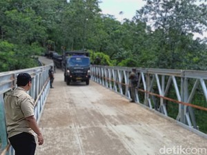 Uji Coba Jembatan Sukses, Akses ke Madakaripura Kembali Terbuka