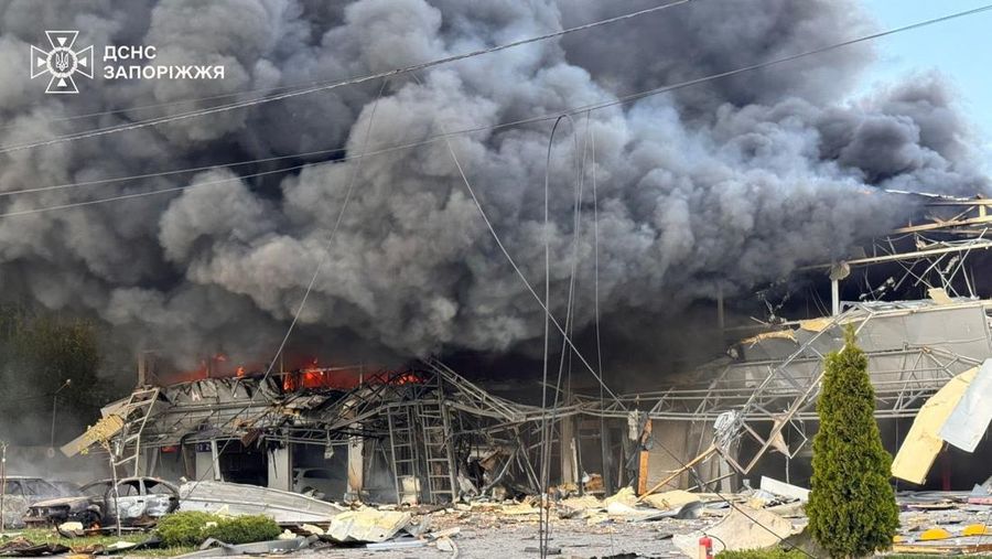 A site of a Russian air strike, amid Russia's attack on Ukraine, in Zaporizhzhia, Ukraine May 5, 2026. Press service of the State Emergency Service of Ukraine in Zaporizhzhia region/Handout via REUTERS ATTENTION EDITORS - THIS IMAGE HAS BEEN SUPPLIED