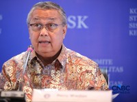 Gubernur Bank Indonesia, Perry Warjiyo menyampaikan pemaparan saat konferensi pers hasil rapat berkala KSSK tahun 2026 di Bank Indonesia, Jakarta, Kamis (7/5/2026). (CNBC Indonesia/Faisal Rahman)