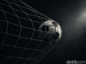 Adu Kokoh Kiper Final Piala Dunia 2026: Statistik Simon Vs Martinez