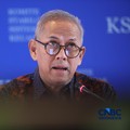Ketua Dewan Komisioner Lembaga Penjamin Simpanan (LPS), Anggito Abimanyu menyampaikan pemaparan saat konferensi pers hasil rapat berkala KSSK tahun 2026 di Bank Indonesia, Jakarta, Kamis (7/5/2026). (CNBC Indonesia/Faisal Rahman)