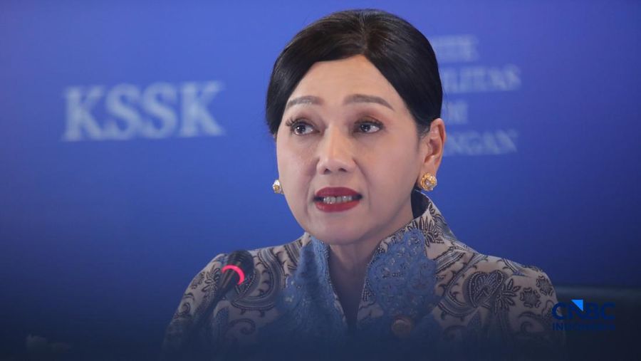 Ketua Dewan Komisioner OJK, Friderica Widyasari Dewi menyampaikan pemaparan saat konferensi pers hasil rapat berkala KSSK tahun 2026 di Bank Indonesia, Jakarta, Kamis (7/5/2026). (CNBC Indonesia/Faisal Rahman)