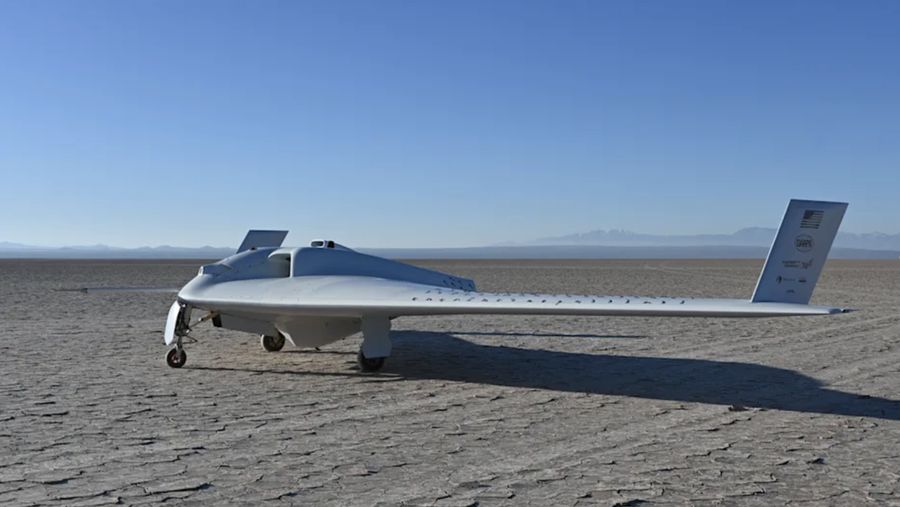 Pesawat XRQ-73 melakukan penerbangan perdananya di California pada bulan April. ( Tangkapan Layar Dok Darpa)