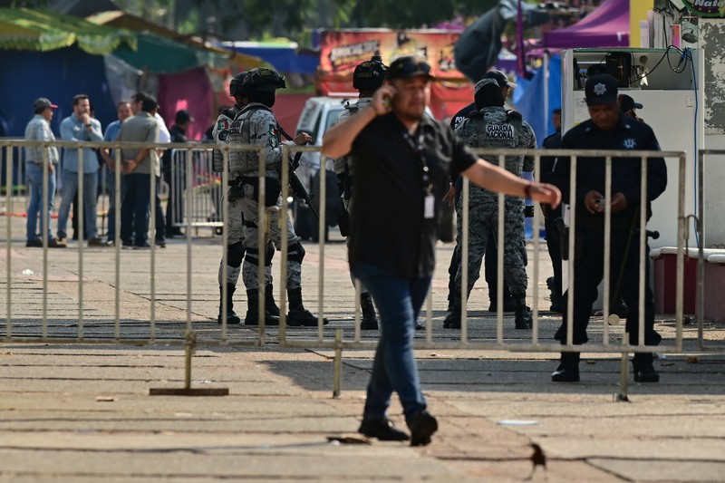 Sebuah tayangan drone menunjukkan dampak dari kebakaran mematikan di sebuah lokasi pameran besar tempat konser musik yang dihadiri ribuan orang berlangsung, di Villahermosa, negara bagian Tabasco, Meksiko, 7 Mei 2026. (REUTERS/Luis Manuel Lopez)
