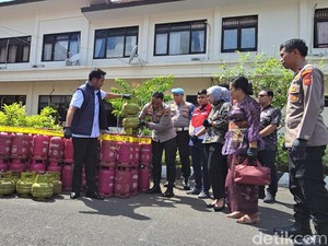 Praktik Oplos LPG 3 Kg di Karangasem Terbongkar, Pengusaha-Pengoplos Dibekuk