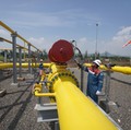 Subholding Gas PT Pertamina (Persero), PT Pertamina Gas (Pertagas) telah resmi ditetapkan sebagai operator Pipa Transmisi Gas Bumi Ruas Batang-Cirebon-Kandang Haur Timur (Cisem II) pada April 2026, setelah memenangkan tender pemilihan mitra yang dila