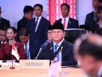 Presiden Prabowo Subianto mendorong negara-negara ASEAN mempercepat diversifikasi energi di tengah meningkatnya ketidakpastian global saat sesi pleno KTT ke-48 ASEAN di Cebu, Jumat (8/5/2026). (Instagram/sekretariat.kabinet)