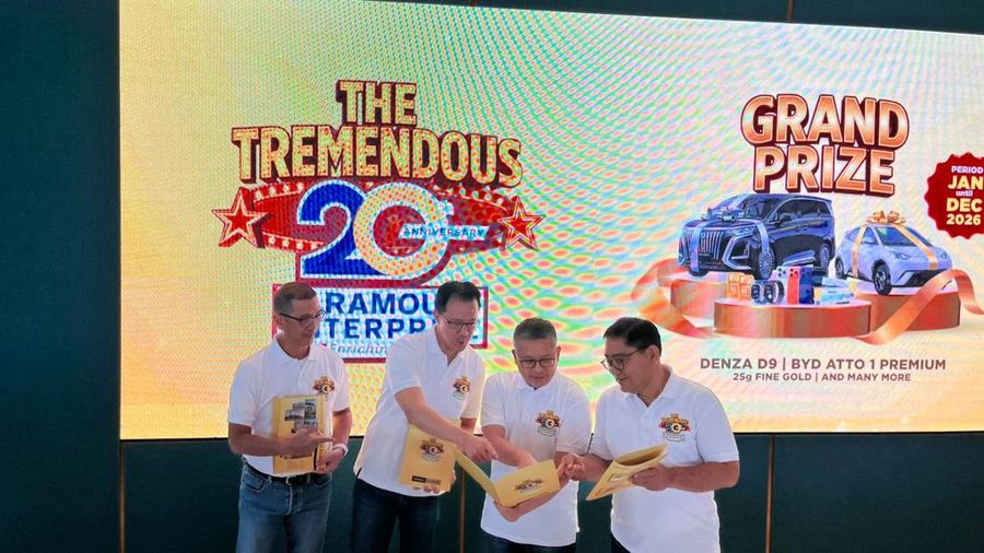 ‘The Tremendous 20th Anniversary Paramount
Enterprise’