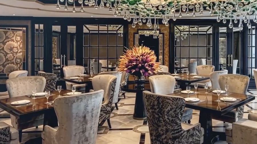 Foto: Interior The Trans Hotel Luxury Surabaya. (Dokumentasi The Trans Luxury Hotel Surabaya)