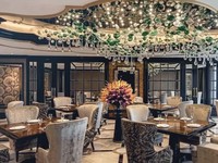 Foto: Interior The Trans Hotel Luxury Surabaya. (Dokumentasi The Trans Luxury Hotel Surabaya)