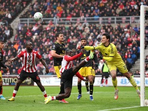 Sunderland Vs MU 0-0 di Babak Pertama