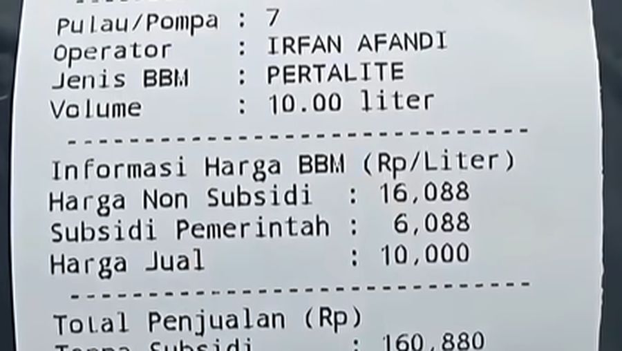 Struk BBM di SPBU Tol Jakarta-Merak. (Tangkapan Layar via Sosial Media)