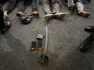 Polisi Tangkap 6 Pemuda Hendak Tawuran di Bekasi, Sita Pedang