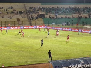 PSIM Unggul 1-0 Atas Malut United di Babak Pertama