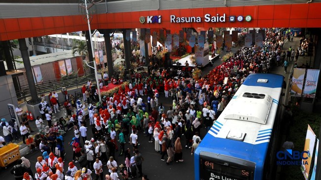 Penampakan CFD Perdana di Rasuna Said, Ramai Diserbu Warga Jakarta