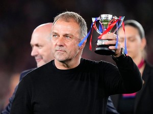 Flick Jangan Sampai Terpengaruh Psywar Mourinho
