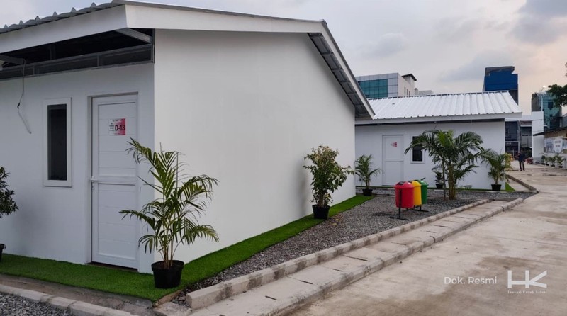 Hunian sementara (huntara) di kawasan Jalan Kramat Raya, Jakarta. (Dok. Hutama Karya)