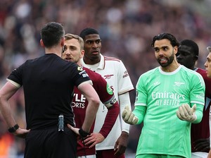 Kontrovesi West Ham Vs Arsenal Bikin Wasit Overthinking