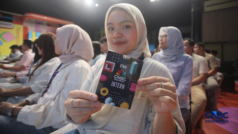 Offboarding MagangHub Kemnaker Batch 2 Transmedia di Auditorium Studio 1 Gedung Transmedia, Jakarta, Senin (11/5/2026). (CNBC Indonesia/Faisal Rahman)