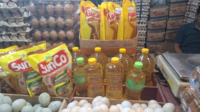 Ada Fenomena Pembeli Minyak Goreng Satu-Satu "Hilang" Saat Harga Naik