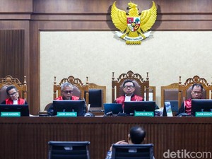 Nadiem Ngaku Tak Teken Spesifikasi Chromebook: Dilakukan di Level Dirjen