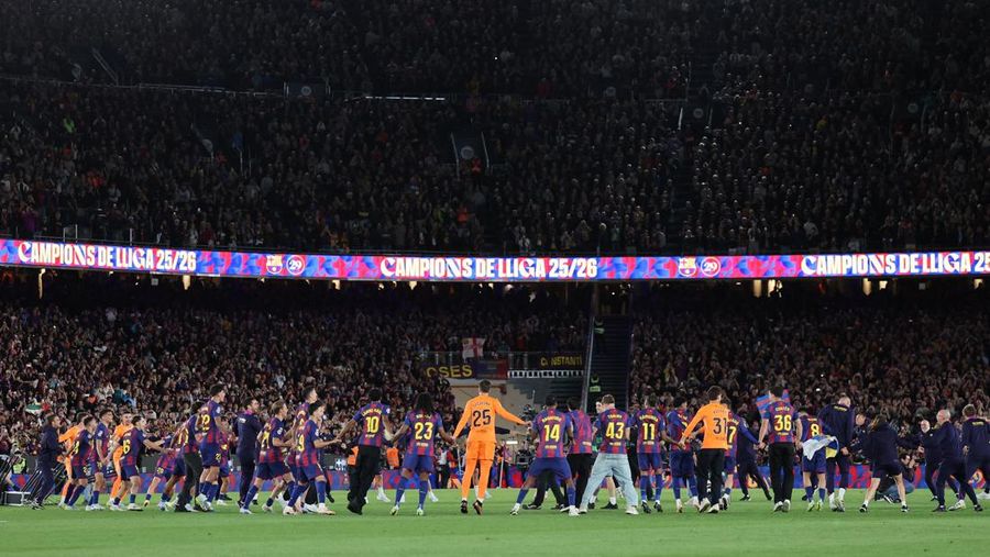 Soccer Football - LaLiga - FC Barcelona v Real Madrid - Spotify Camp Nou, Barcelona, Spain - May 10, 2026 FC Barcelona players celebrate after winning the LaLiga REUTERS/Nacho Doce