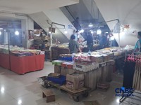 Suasana Pasar Senen lantai basement, Senin (11/5/2026). (CNCB Indonesia/Chandra Dwi Pranata)