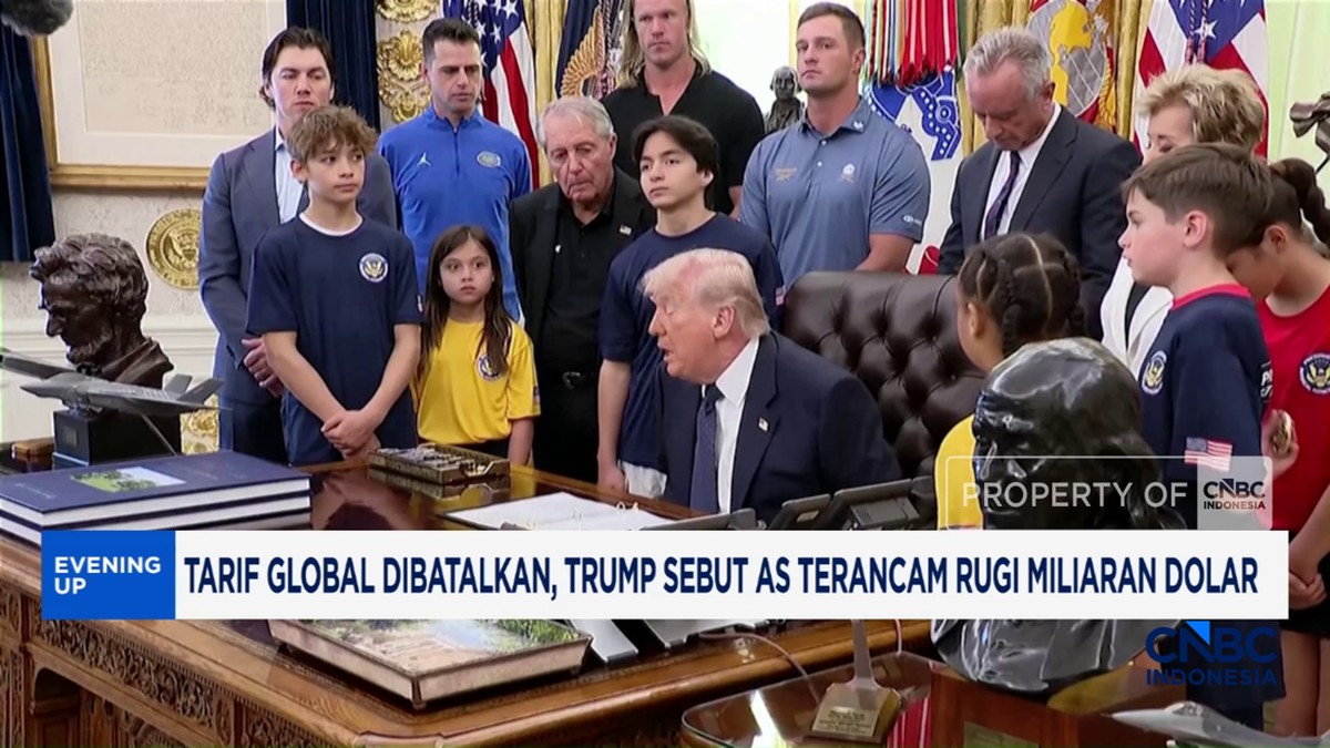 Video: Tarif Global Dibatalkan, Trump Sebut AS Terancam Rugi