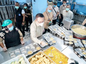 Sidak, Dudung Temukan 2 Dapur MBG di Jakbar Tak Layak Beroperasi