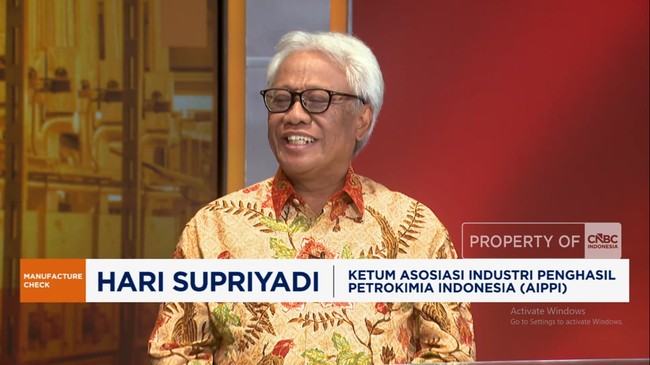 Video: Rupiah Melemah Efek Perang, Ongkos Produksi Petrokimia Melonjak