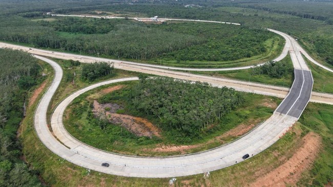 Membelah Perkebunan Sawit, Ini Dia Proyek Tol Palembang Tembus Jambi,