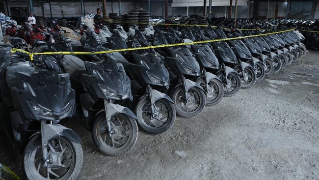 Bikin Kaget, Gudang Isi Ribuan Motor Hasil Curian Terbongkar di Jaksel