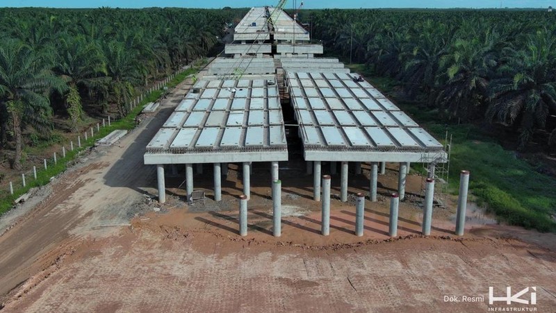 Proyek Tol Betung–Jambi Seksi 2A dan 2B.