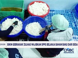 Rupiah Tembus Rp17.500-USD -  3 Kapal Tanker Berhasil Keluar dari Selat Hormuz