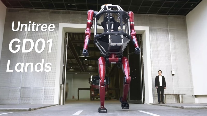 GD01merupakan robot mecha transformable berawak pertama di dunia yang siap diproduksi. (Tangkapan Layar Youtube/Unitree Robotics)