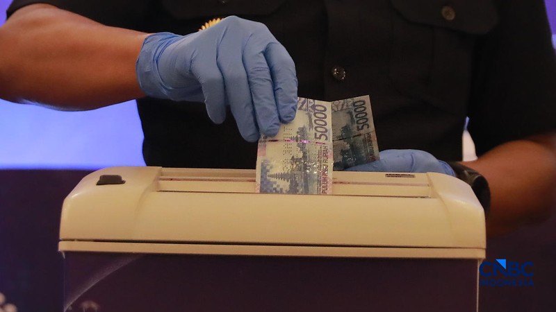 Konferensi Pers Pemusnahan Rupiah Palsu Hasil Klarifikasi Bank Indonesia di Gedung Kebun Sirih lt. 6, Kompleks Kantor Pusat BI, Jakarta, Rabu, (13/5/2026). (CNBC Indonesia/Muhammad Sabki)