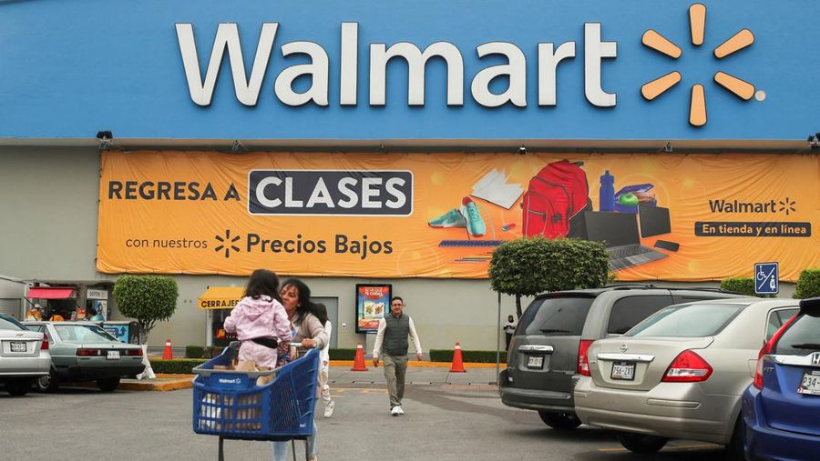 Raksasa ritel asal Amerika Serikat (AS), Walmart. (REUTERS/Henry Romero)