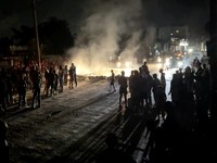 Aksi protes pecah di sejumlah wilayah ibu kota Kuba, Havana, Rabu (13/5/2026) malam di tengah krisis pemadaman listrik bergilir terburuk dalam beberapa dekade terakhir. (Tangkapan Layar Video Reuters/)