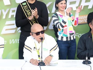 Polda Riau Beri Panggung Musisi Jalanan Meriahkan Riau Bhayangkara Run 2026