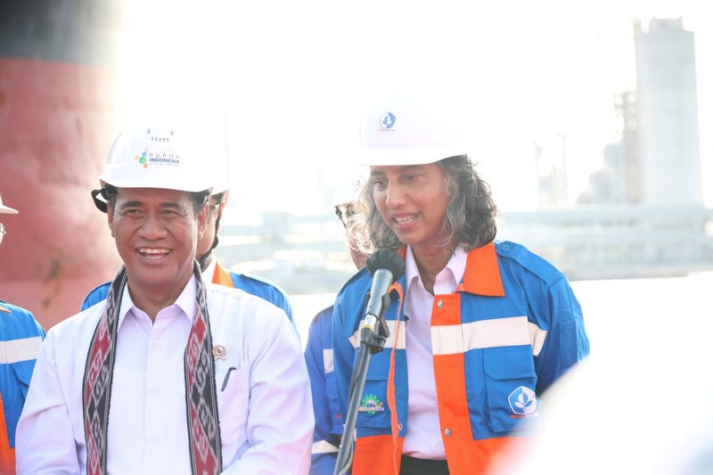 Menteri Pertanian Andi Amran Sulaiman melepas ekspor 47.250 ton pupuk urea produksi PT Pupuk Indonesia melalui PT Pupuk Kalimantan Timur di Pelabuhan Bontang, Kalimantan Timur, Rabu (14/5/2026). (Dok. Kementan)