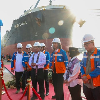 Menteri Pertanian Andi Amran Sulaiman melepas ekspor 47.250 ton pupuk urea produksi PT Pupuk Indonesia melalui PT Pupuk Kalimantan Timur di Pelabuhan Bontang, Kalimantan Timur, Rabu (14/5/2026). (Dok. Kementan)